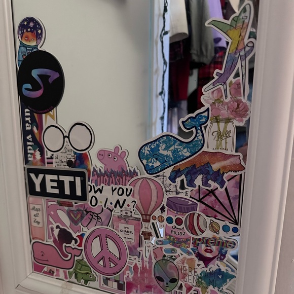 Mirror - Picture 1 of 4